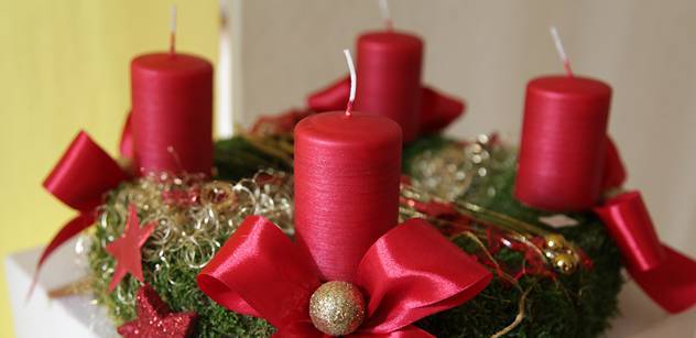 Svátky se blíží, na mnoha místech začínají vánoční trhy