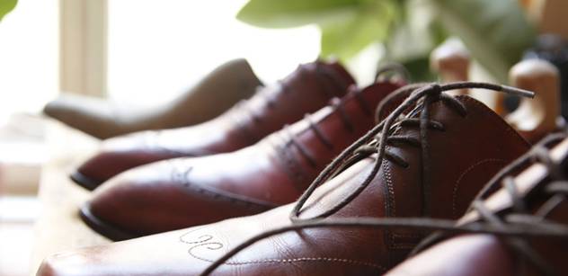 Moleda: Čtyři důvody, proč se nevyplatí kupovat obuv na tržnici