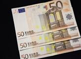 Evropské centrální banky prý v tichosti tiskly stovky miliard eur