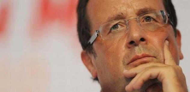 Hollande na adresu Sarkozyho: Prezident neúspěchu, hnusák. Kampaň ve Francii houstne
