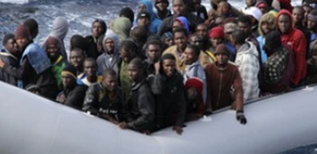 Země, které nechtějí migranty, musejí pomáhat na místě, vzkázal německý ministr zahraničí Maas