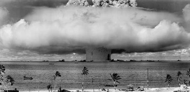 Mojmír Grygar: Atomová puma – porodní bába studené války