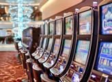 Regulace hazardu u našich sousedů. Jak přistupují k regulaci výherních automatů?