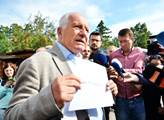 Bývalý prezident Václav Klaus představuje Petici p...