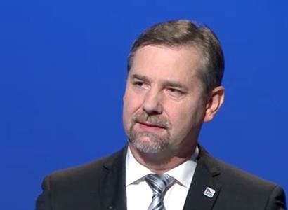 Koten (SPD): Vláda si bere občany ČR jako rukojmí a hraje si na velmoc