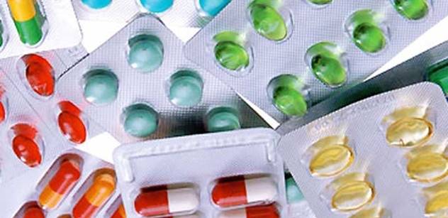 Předepisování počtu léků se ještě prodraží, varuje prezident komory