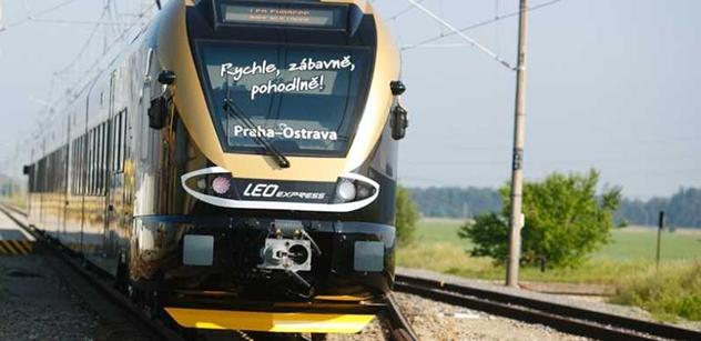 První vlak LEO Express se "potí" u zkoušek 