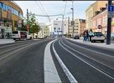 Liberec: Na Šaldovo náměstí už jezdí tramvaje  po nových kolejích