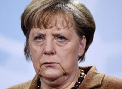 Richard Seemann: Merkelová ke dni ústavy odmítá antisemitismus