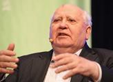 Gorbačov je zděšen ze současného stavu světa. V poselství do Prahy vyzval k bezodkladné akci 