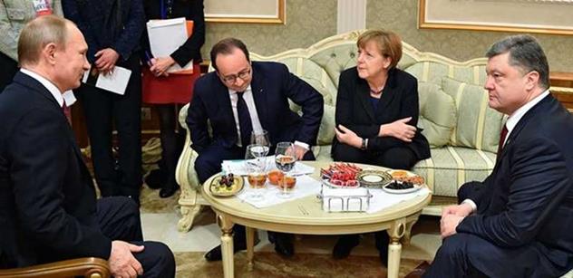 Putin s Merkelovou v Moskvě připustili: Naše vztahy jsou plné problémů