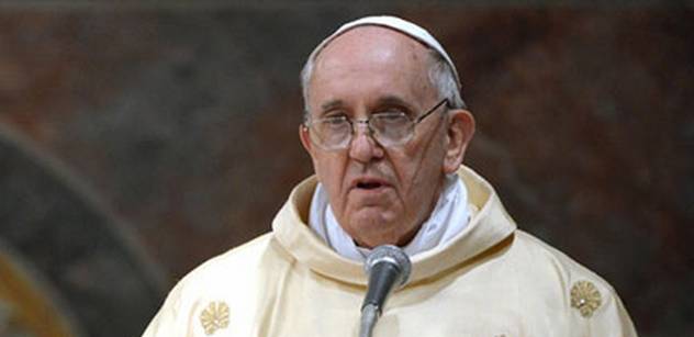 Bože, dej nám práci, modlil se papež a odsoudil zbožňování peněz