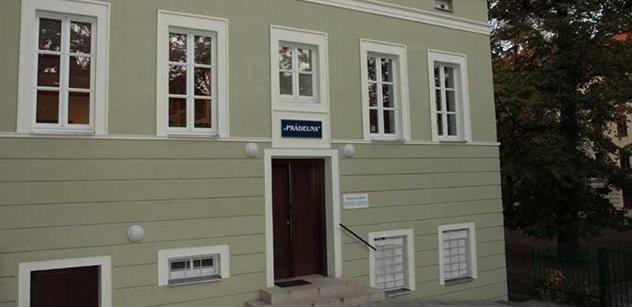 Praha 5: Komunitní centrum Prádelna jako „coworkingový prostor“