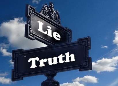 Vladimír Ustyanovič: Když se lež stává pravdou a pravda lží