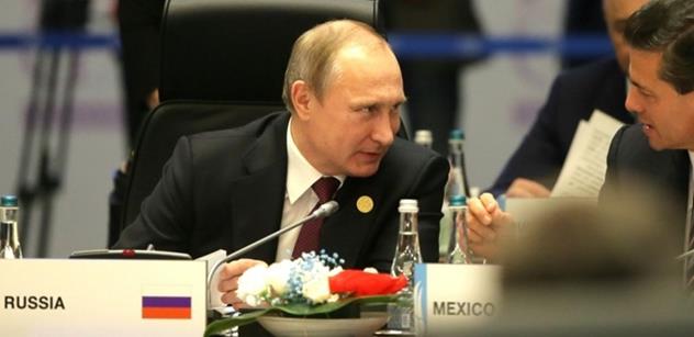 Putin  připustil, že na Donbasu jsou Rusové plnící vojenské úkoly