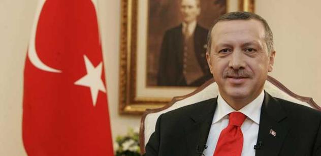 Dvouhodinové jednání za zavřenými dveřmi. Erdogan přijel za Zelenským