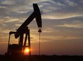 Americký břidlicový těžař: Dusí nás Saúdská Arábie. Potřebujeme, aby cena ropy byla 70 dolarů za barel