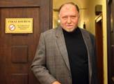 Advokát Sokol zpochybnil při jednání o Rathově kauze přiznání Salačové