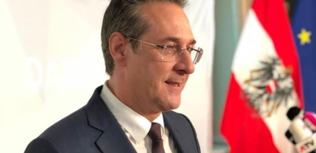 Bývalého předsedu rakouských Svobodných osvobodili v další kauze