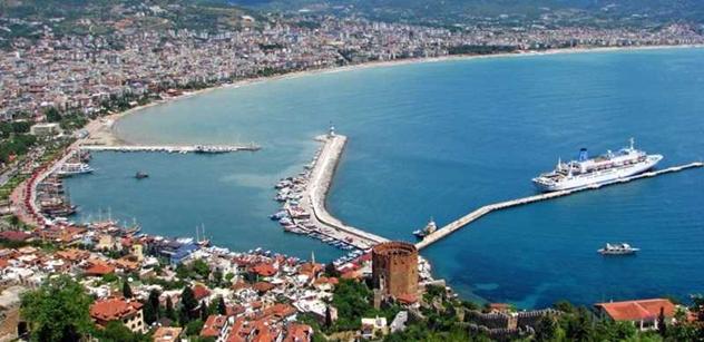 AČCKA: Čeští turisté v současné chvíli své plánované dovolené v Turecku neruší