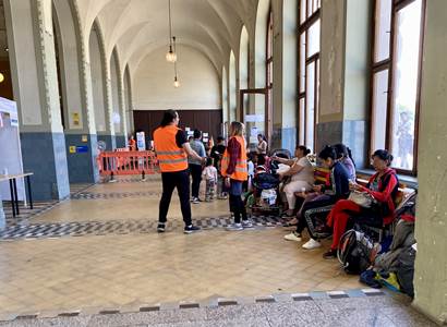 V pátek v ČR získalo víza 900 uprchlíků z Ukrajiny, před týdnem o 112 víc