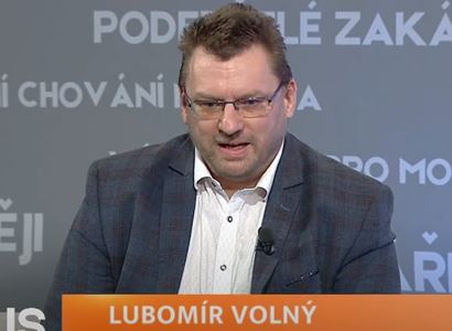 Parlamentní listy prý nechaly zmizet článek o Janě Bobošíkové, zaútočil poslanec Volný