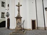 Mocná a bohatá církev zneužije miliardy a ovládne Česko?