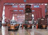 Ning-po je jedním z největších přístavů Číny