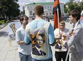 Mladí ruští nacionalisté diskutují