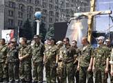 Separatisté na Ukrajině i přes příměří sestřelili vrtulník