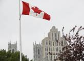 Teror v Kanadě: Pobodal  policistu, pak najel dodávkou do lidí. A u sebe měl vlajku Islámského státu