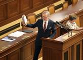 Pravidelné interpelace na předsedu vlády Petra Fia...