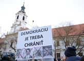 Demonstrace „Postavme se za slušné Slovensko“.