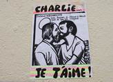 Vzpomínky na redakci časopisu Charlie Hebdo v ulic...