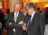 Bývalý ministr zahraničí Cyril Svoboda s Jiřím Wei...
