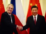 Zeman napsal dopis čínskému prezidentovi: Stojíme v boji s tímto zlem po vašem boku