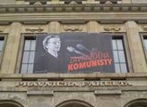 Fiala s Vystrčilem na pietě za Horákovou: Komunismus je zrůdný všude ve světě a musí se to připomínat