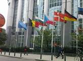 Bruselští úředníci stávkují: Více peněz Evropské unii