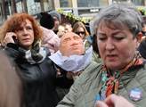 Protest proti ruskému prezidentovi Vladimirovi Put...