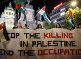 Shromáždění na podporu Palestinců s názvem Válečné...