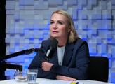 „Musíme dál zadržovat Rusko.“ Černochová odstrašuje Putina