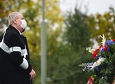 Prezident Miloš Zeman uctil 28. říjen položením vě...