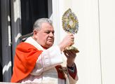 Bůh mění svět k našemu dobru, říká kardinál Duka v časech koronaviru