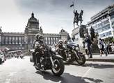 Harley-Davidson ve spolupráci s Mastercard a ČSOB připravili pro návštěvníky oslav limitovanou edici platebních karet s logem Harley-Davidson