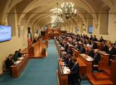 Slib nových senátorů a volba předsedy Senátu. Na p...