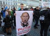 Protest proti vpádu ruských vojsk na Ukrajinu