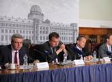 Ministr průmyslu a obchodu Jan Mládek se vyjádřil ...