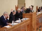 Ústavněprávní výbor Senátu se ústavní žalobou na Zemana nezabýval