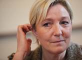 To není vtip: Le Penová míří za vítězstvím