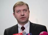 Sklenák (ČSSD):  Sám Kalousek hlasoval pro zrušení lustračního zákona vůči ministrům